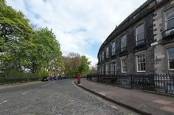 City Retreat Edinburgh Aparthotels Guest house