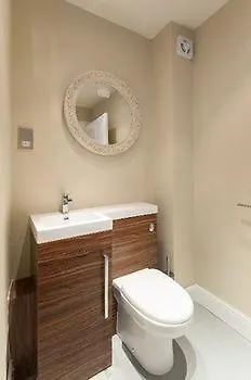City Retreat Edinburgh Aparthotels